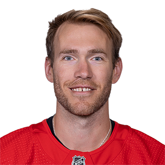 Photo of Carter Rowney